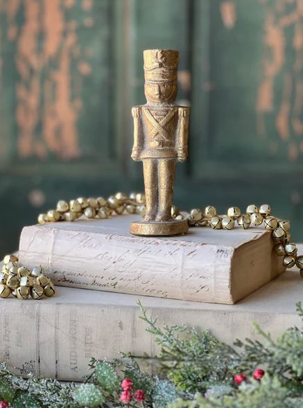 Noble Nutcracker 7"