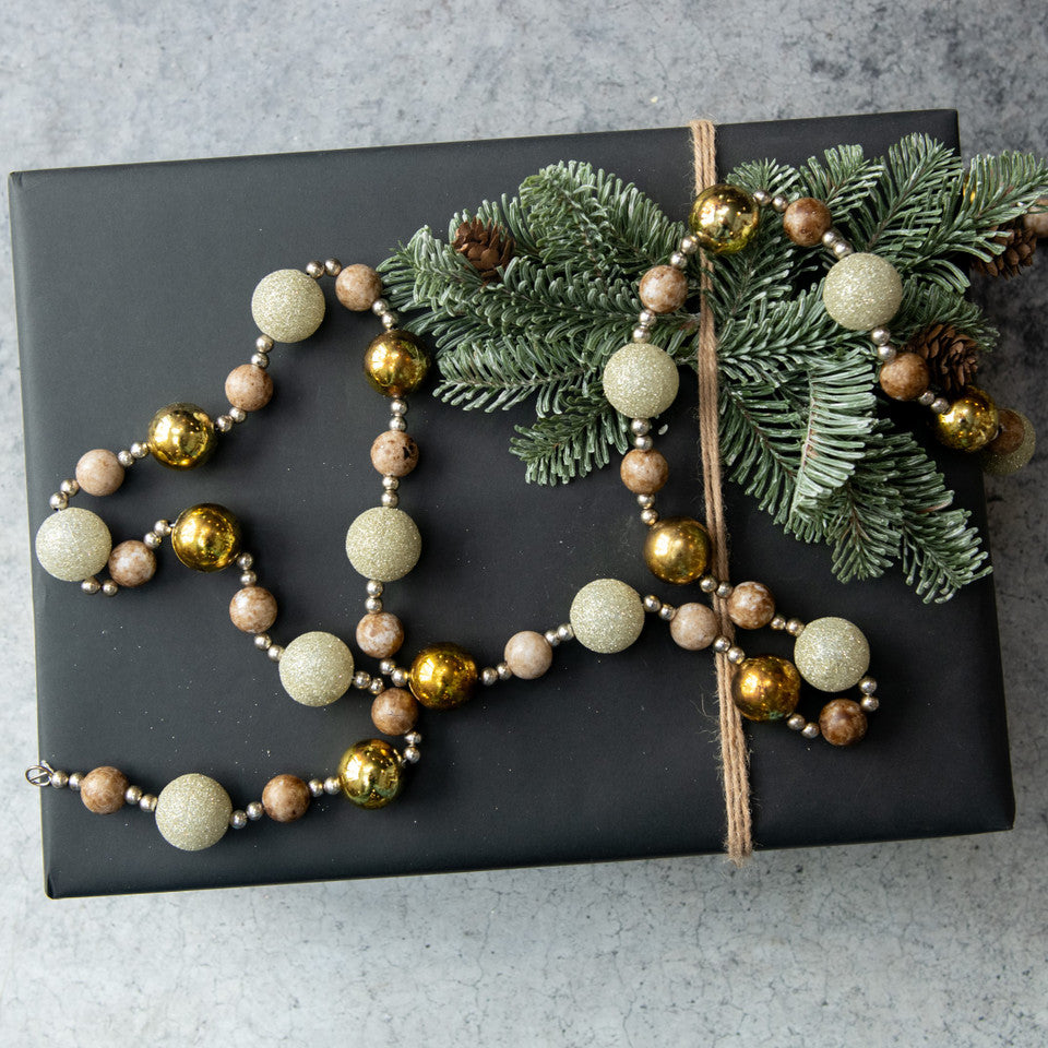 White, Gold & Silver Ball Garland
