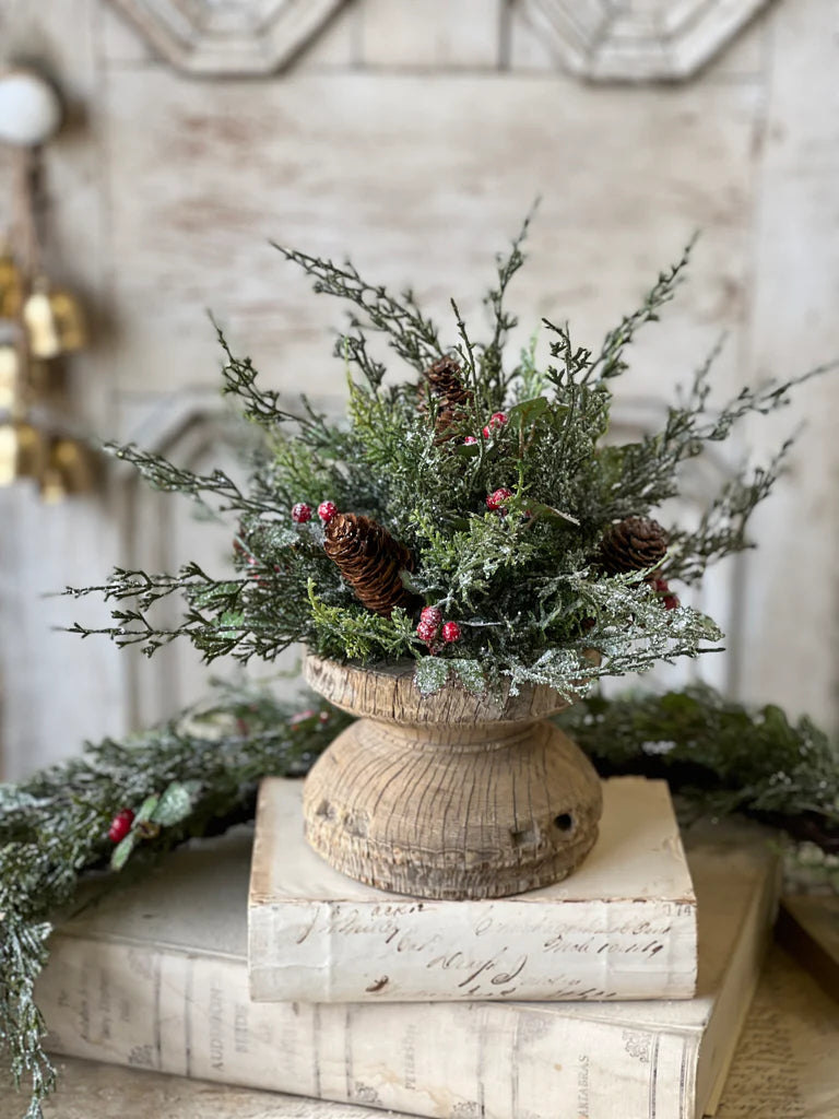 Holly Hill Cedar Half Sphere 10"