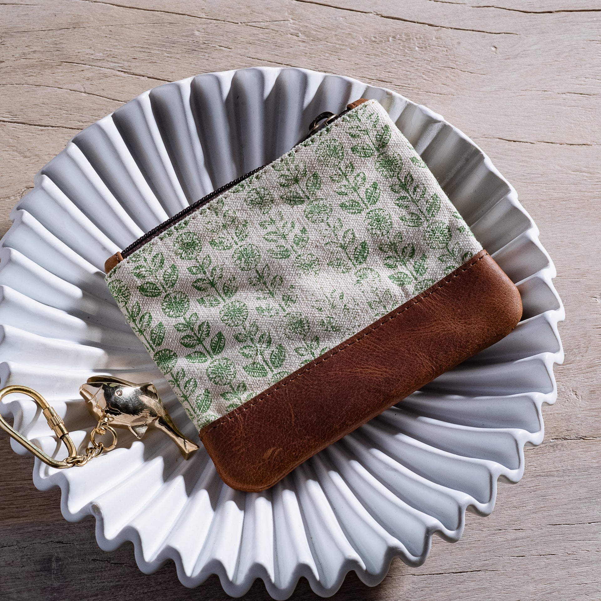 5" Green Floral Canvas Zip Pouch