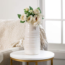 Load image into Gallery viewer, White Glossed Vase
