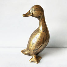 Load image into Gallery viewer, Polyresin Duck
